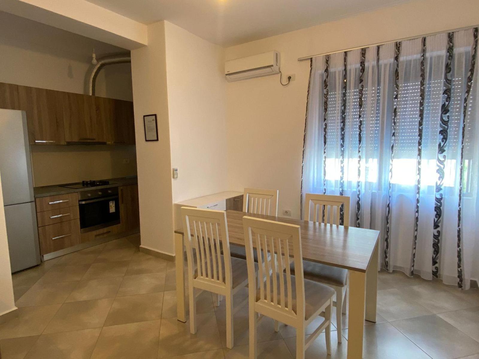 Hotel Fish Land Plazhi San Pietro Kültér fotó