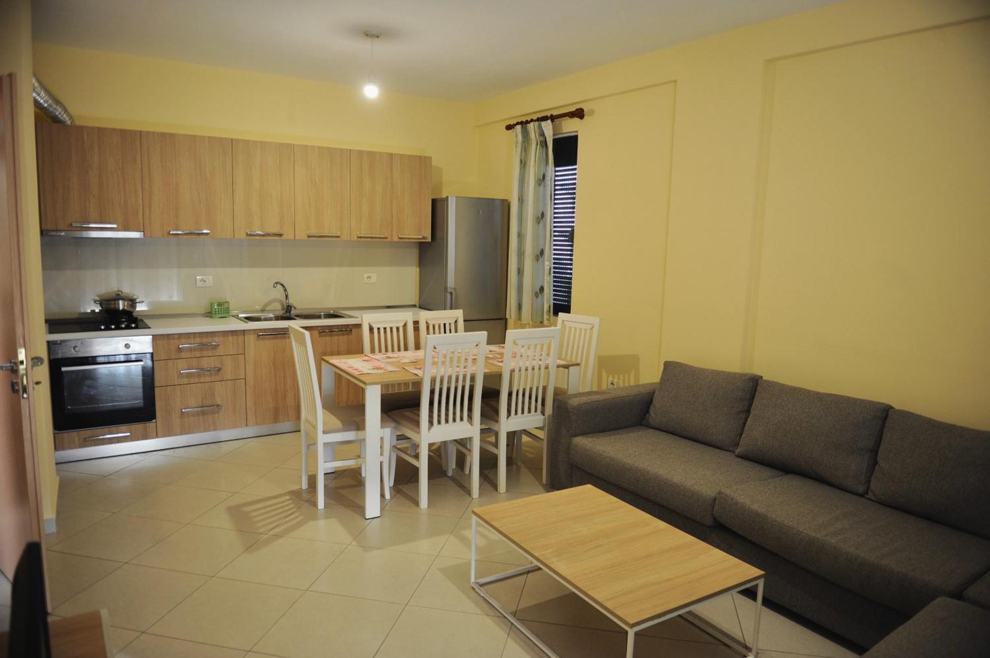 Hotel Fish Land Plazhi San Pietro Kültér fotó