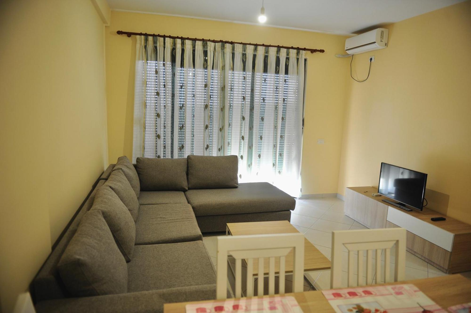 Hotel Fish Land Plazhi San Pietro Kültér fotó