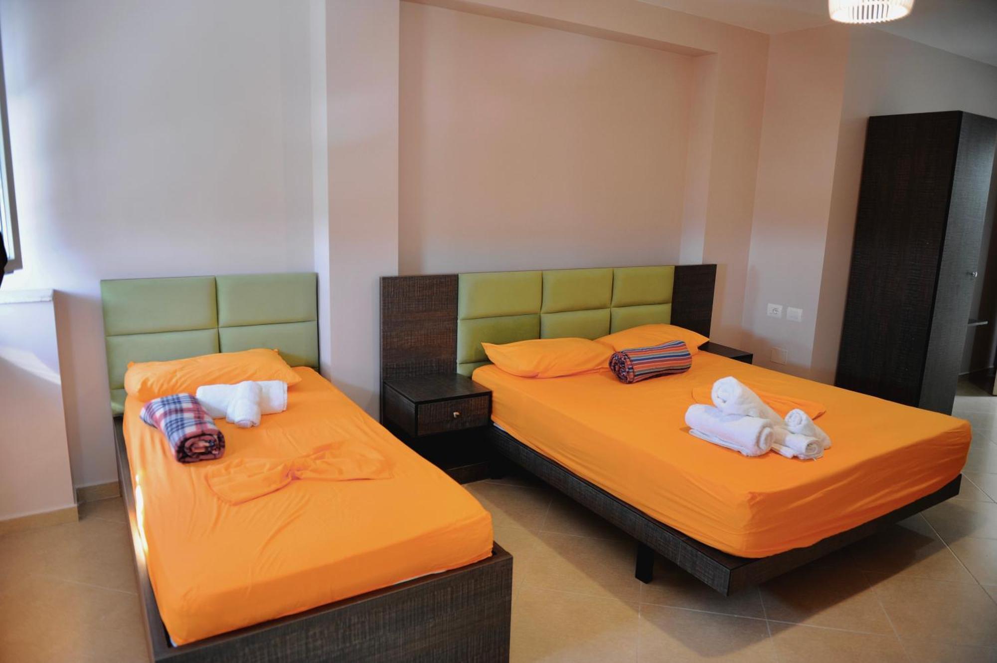Hotel Fish Land Plazhi San Pietro Kültér fotó