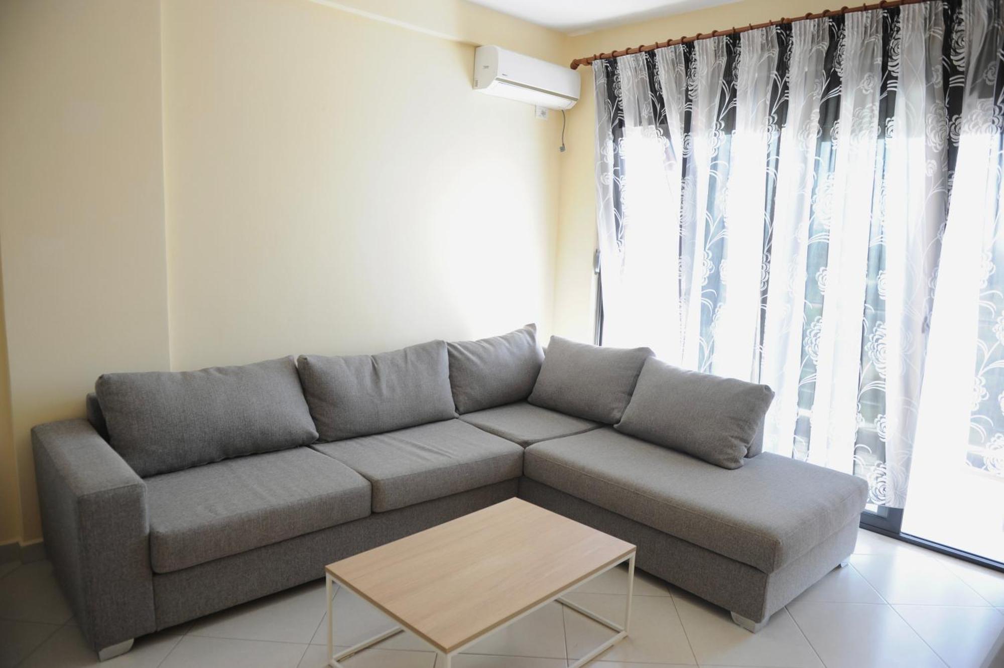 Hotel Fish Land Plazhi San Pietro Kültér fotó